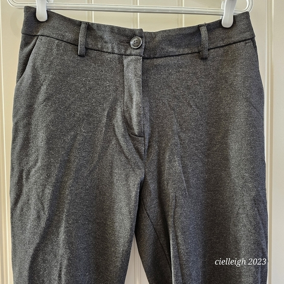 💥4 for $25💥 Ladies dress pants - Picture 6 of 9